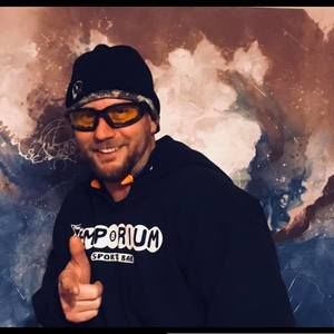 Meet your Posher, Brandon